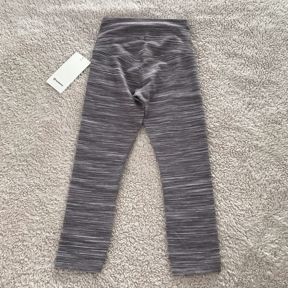 🆕NWT LAST PAIR! Lululemon Align Crop 21” HR Nulu - Picture 7 of 9